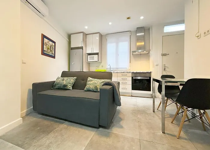 Bright With A Patio And A Good Area